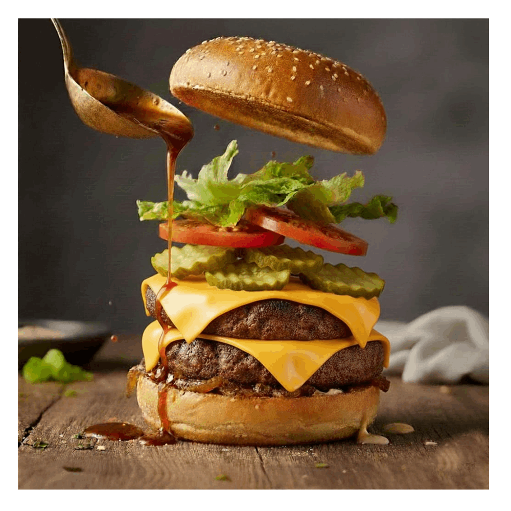 ساندويتش برجر بيف دبل بالجبنة